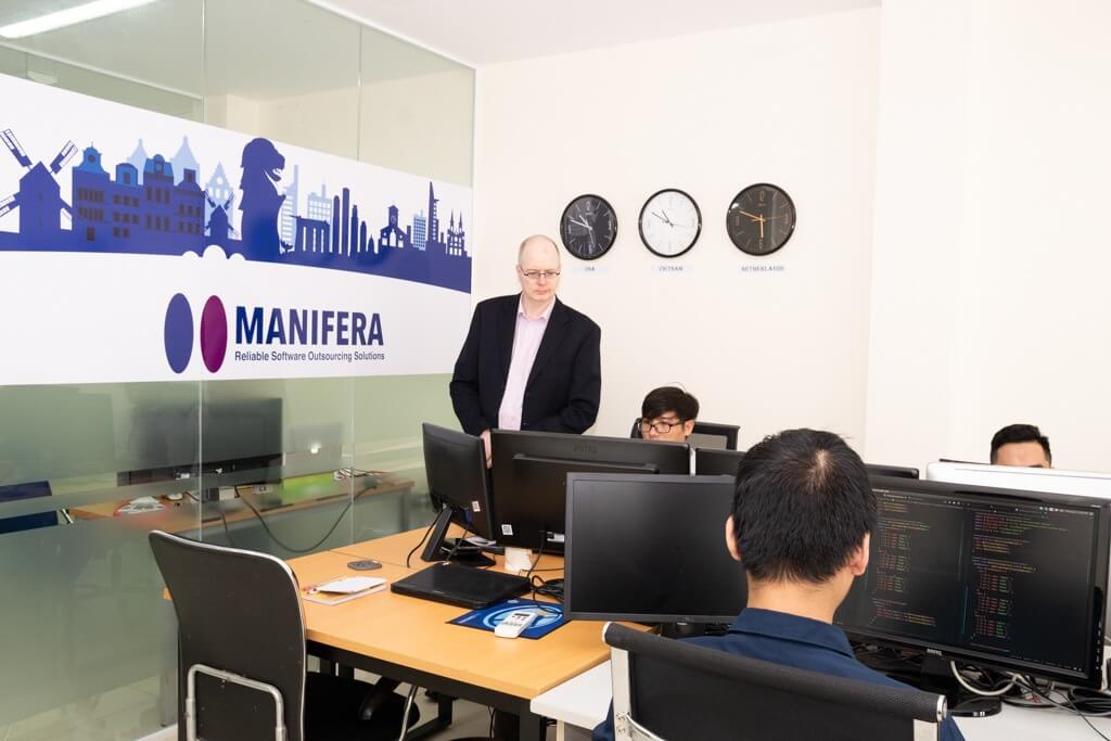 about-manifera-9