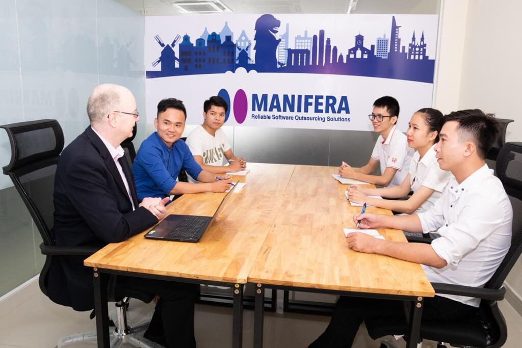 about-manifera-4